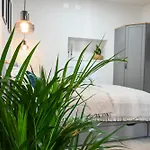4-star Design Bubamara * 자다르
