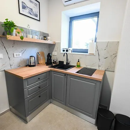 4-star Design Bubamara Apartament